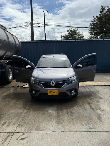 Renault Logan version mas full 2020