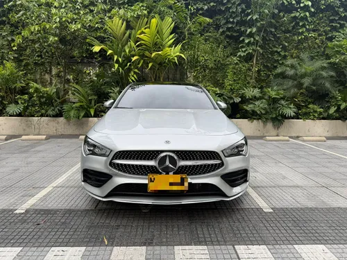 Vendo Mercedes Benz CLA200 modelo 2023 con solo 650km