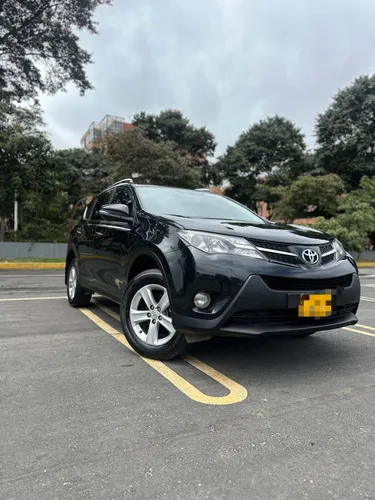 Toyota RAV4 Life 4x2 2014