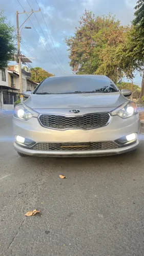 Kia Cerato Pro 2017 Automatico