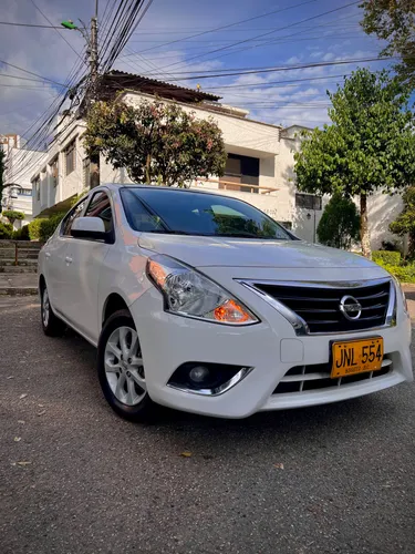 Nissan Versa 2021 Automatico Unico Dueno 