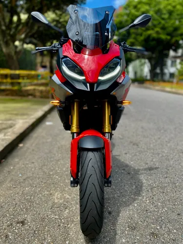 BMW F900XR 2021