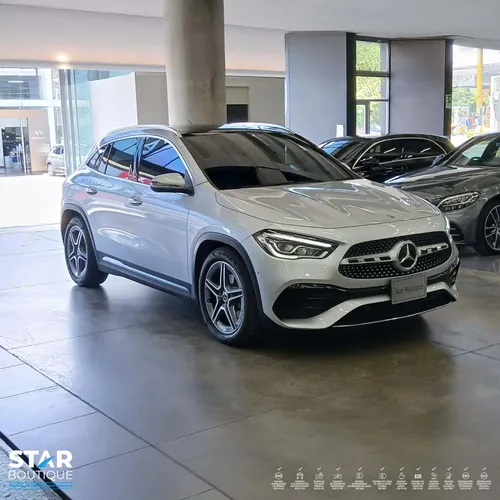 Mercedes-Benz GLA 200