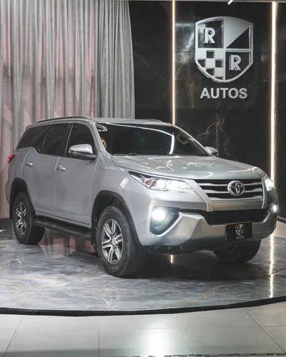 Toyota Fortuner SR 2020