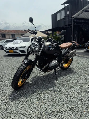 BMW R NINET SCRAMBLER 2023