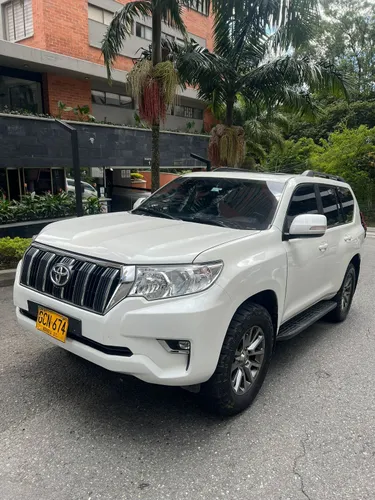 toyota prado txl 2019