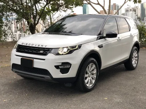 Land Rover Discovery Sport 2.0T AT 4x4