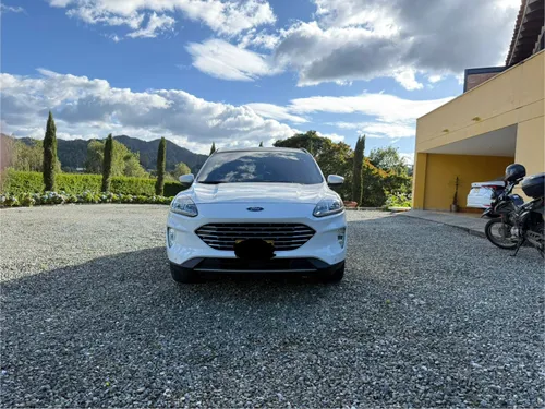 Ford Escape 2.5 Híbrida 4x4 Titanium 2021