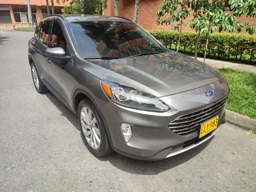 FORD ESCAPE TITANIUM HIBRIDA 4X4 2022