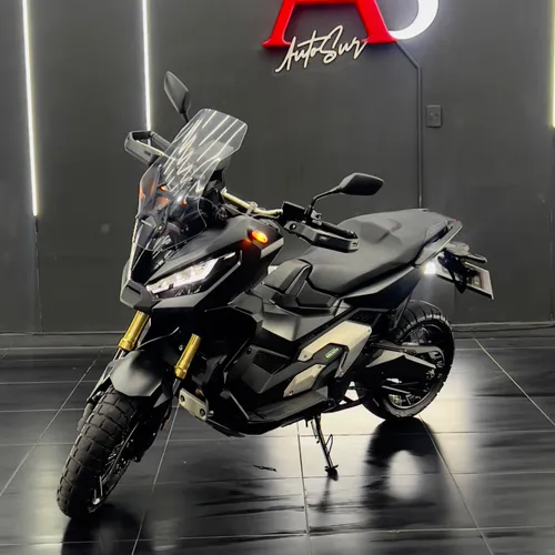 HONDA X-ADV 750 2023