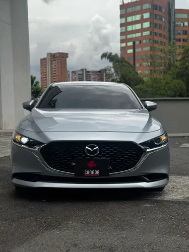 MAZDA 3 TOURING HIBRIDO 2024