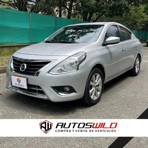 NISSAN VERSA ADVANCE 2017