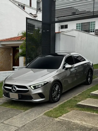 Mercedes Benz A200 Sedan 