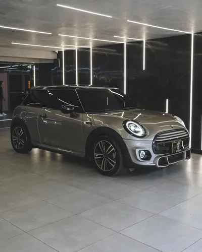 Mini Cooper John Works blindado 2020