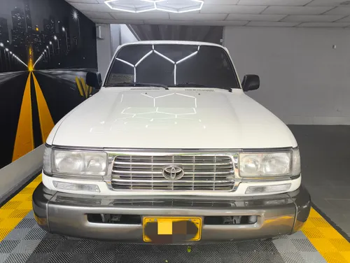 Toyota Land Crusier burbuja  Modelo 1998 blindada