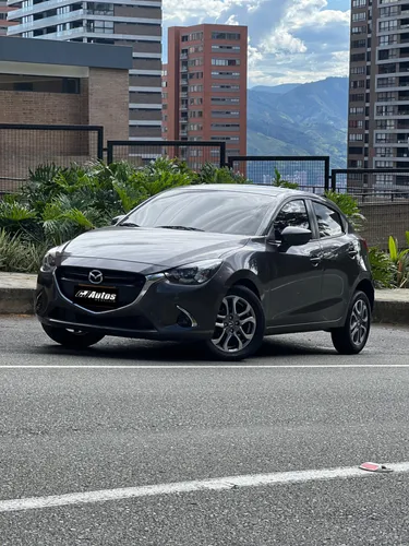 Mazda 2 Grand Touring LX 2018