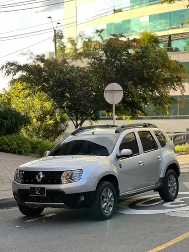 Renault Duster DynamiqueIntens 2.0cc