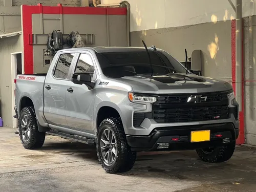 Chevrolet Silverado 
