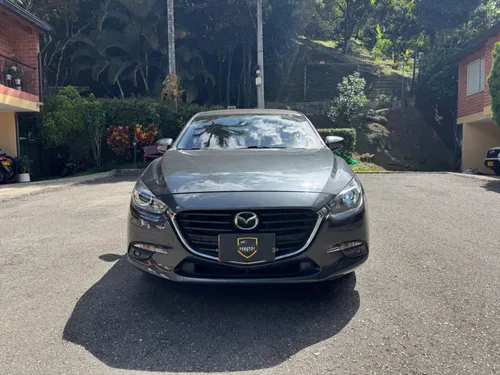 Mazda 3 Touring Automático 