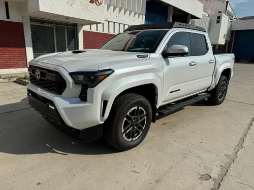 Toyota Tacoma TRD SPORT 2025 0 Km para estrenar