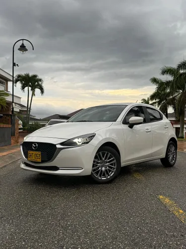 MAZDA 2 GRAND TOURING LX 2022