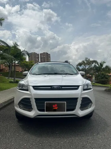 FORD ESCAPE 4X4 2014