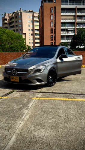 Mercedes Benz cla200 2014