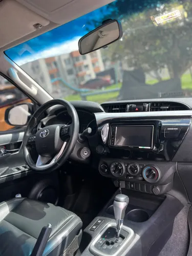 TOYOTA HILUX SRV 2.8 4x4 2020 