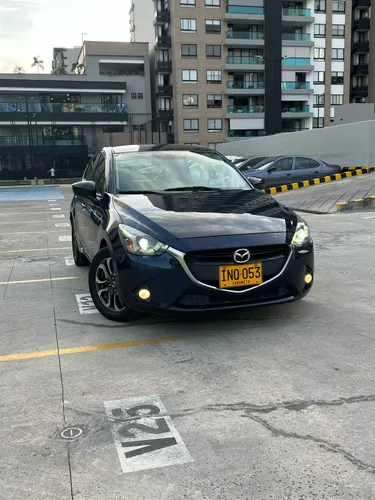 Mazda 2 grand touring automatico modelo 2016