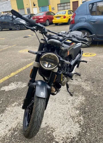 Husqvarna 200 Svartpilen 2021