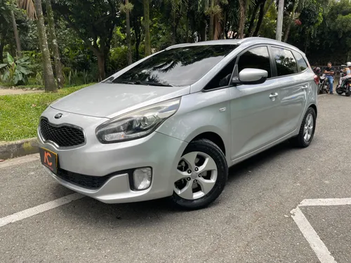 KIA CARENS 2016 SUV EX 2.0 MT FULL 3RA BANCA