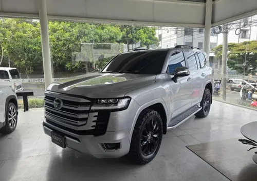 Toyota Land Cruiser LC300 ZX Diésel 2024