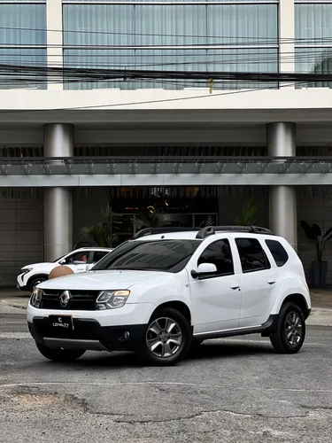 Renault Duster Intens 4WD MT