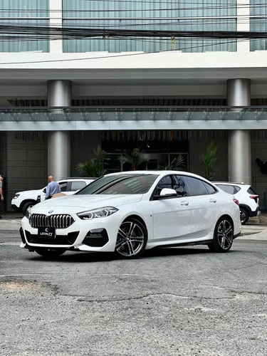 BMW 220i GRAND COUPE