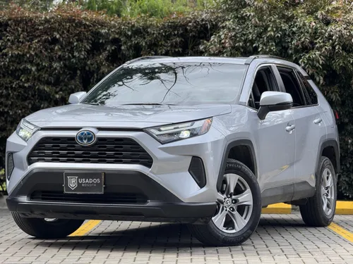 TOYOTA RAV4 XLE 2022 HIBRIDA