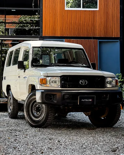 Toyota LC 70 2019