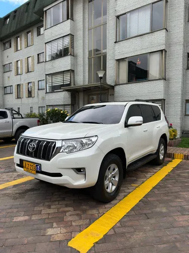 Toyota prado TXL 2020 blindaje 2 plus 
