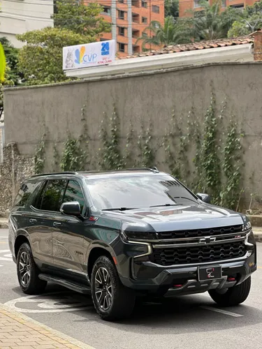 Chevrolet Tahoe Z71 5.3cc  