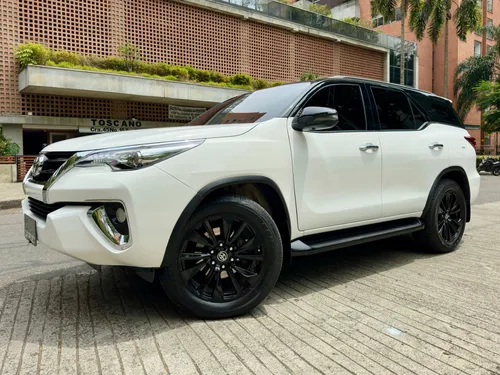 Toyota Fortuner 2.8L 4x4 SRV BLindaje 2 plus 
