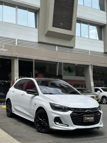 CHEVROLET ONIX RS 