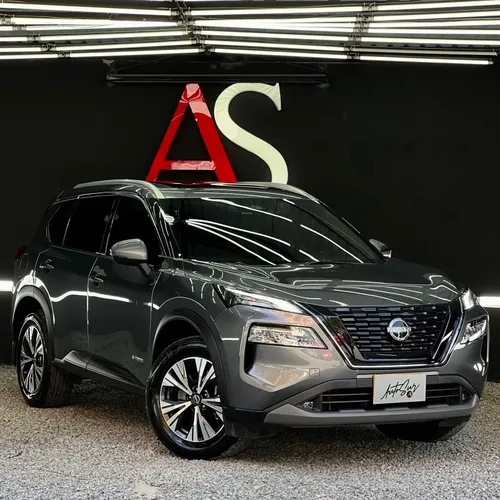 Nissan X-Trail Advance Hibirda 2025 