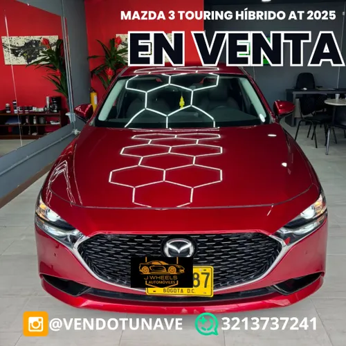 MAZDA 3 TOURING HÍBRIDO AT 2025