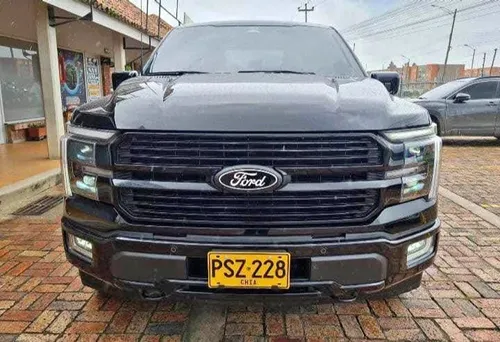 Ford F150 Platinum 2025