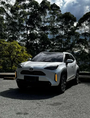 Toyota Yaris Cross XLS 2022