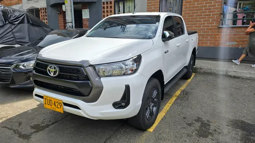 Toyota Hilux 2.4 Turbo Diesel 2024