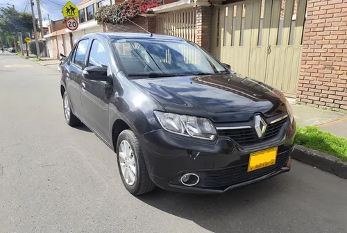 vendo renault logan 2017 1.6 automatico Version Intense Privilege Full Equipo 