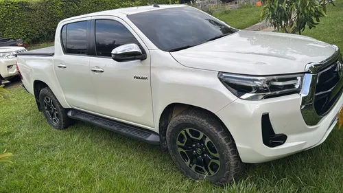 Toyota Hilux 2021