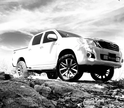 Toyota Hilux Vigo 4x2 diesel 