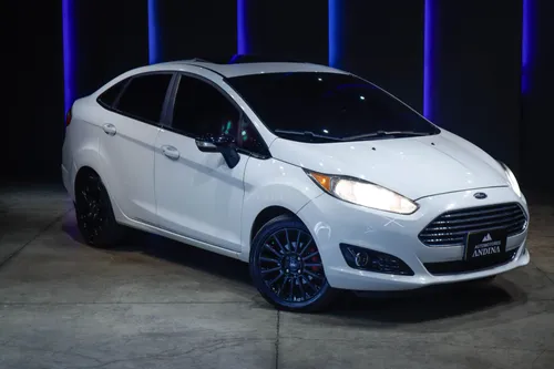 Ford FIESTA SPORTBACK TITANIUM TP 1600CC 4P 2015
