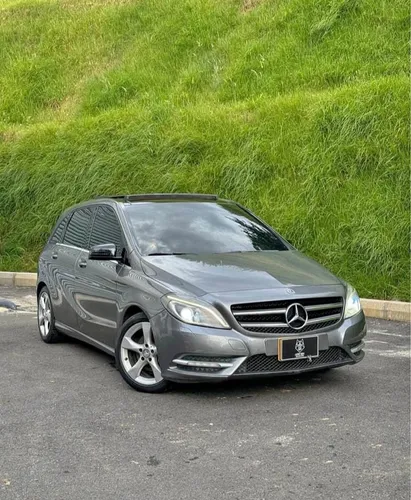 Mercedes Benz B200 Sport 2013